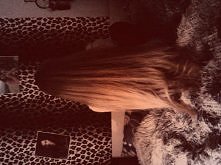 Włoski mojej 12 letniej siostry. ~ !