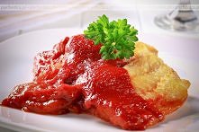 Dorsz w sosie pomidorowym
