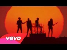 Daft Punk - Get Lucky (Offi...