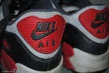 Nike - Air Max <33