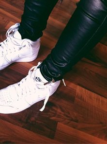 nike air force 1 . ;*