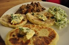 Moskole z sosem grzybowym, ...