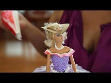 Barbie Doll Cake Continued- How to decorate a Barbie Doll/Princess Cake with icing