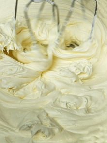 Domowy ser mascarpone

skła...