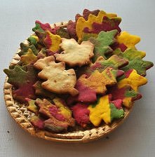 jak zrobić ciasteczka listki
dwieprawerece.blogspot.com