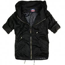 Czy taką kurtkę nosić z np.  bluzką z rękawem czy bez? P.S. ona jest na jesień czy na wiosne? *-*