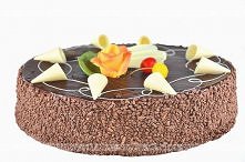 Tort ponczowo morelowy z czekoladą