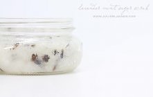 1/4 cup carrier oil {Vitami...