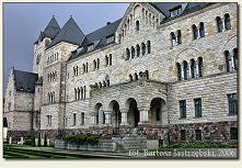 Zamek Cesarski w Poznaniu – najważniejsza budowla Dzielnicy Cesarskiej, powstała dla ostatniego niemieckiego cesarza i króla Prus Wilhelma II. Zamek został zaprojektowany przez ...