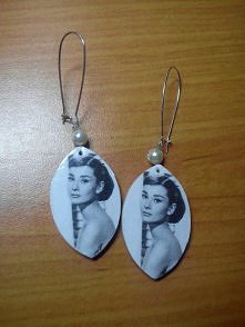 moje kolczyki z Audrey, zrobione metoda decoupage