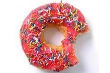 ja wiem, że jest to mega pyszne i poprawia od razu humor, ale... dzisiaj wybrałam moje ulubione warzywo - paprykę <3 pokrojona na kawałki, z solą. mmm :) pysznie i zdrowo, a ...