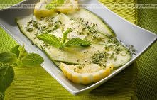 Cukinia z patelni grillowej z ziołami prowansalskimi