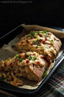 Nadziewany bochen chleba