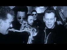UB40 - (I Can't Help) ...