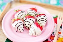 truskawki w czekoladzie