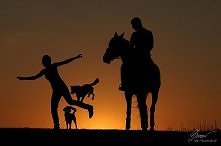 Zachód słońca i szczęśliwa ...