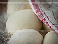 Ciasto na pierogi gotowane