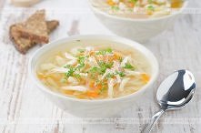 Zupa z młodej kapusty