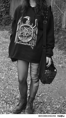 Taką bluzę z Sabatonu to by...