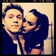 Niall and Katy <3