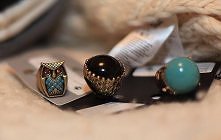 pierścionki , zwłaszcza ta ...