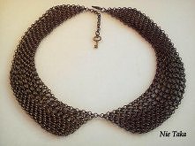 Kołnierzyk z łańcuszka, meeega!

Zapraszam po więcej, wystarczy kliknąć w obrazek :)