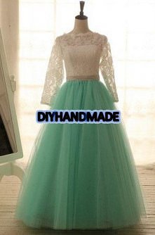 hand made

-Sukienka o kroj...