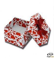 Ozdobne pudełko  do biżuterii.