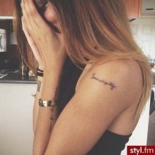 delikatne symbole,sentencje...