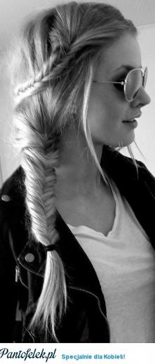 Luźna i łatwa fryzura