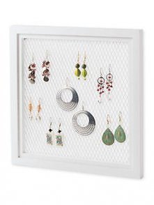 Jak uporządkować kolczyki