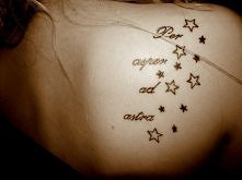 Tatuaż (mój)
,,Przez trudy do gwiazd....''