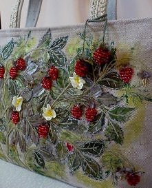 torebki haftowane wstążkami