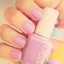 essie