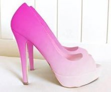 która by założyła ?:3