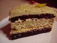 Tort z kremem chałwowym , środek