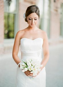 Bukiet ślubny z białych tul...