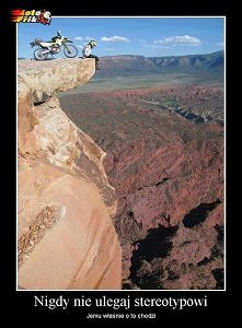 Idź swoją drogą tą którą pragniesz nie ważne czy ona idzie całkiem innym szlakiem czy tym którym już szli inni :)