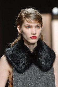 Hair yeah!

Dziesięć trendów tej jesieni, które pomogą uporządkować fryzurę.

Więcej na ModaCafe!