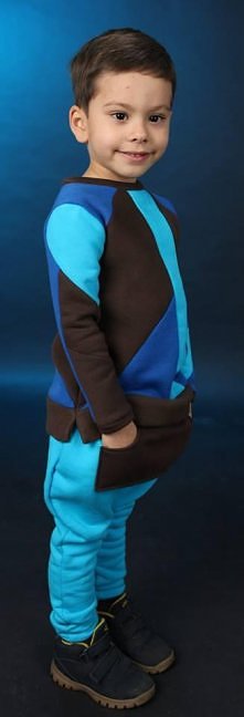 Bluza szyta z kawałków o wybranej kolorystyce 79zł
Spodnie z kieszonką kangurką 79zł
Komplet 149zł
Zapraszamy na facebooka: MAMI fashion for baby. Szycie na zamówienie