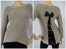 Sweterek z kokardką :)
