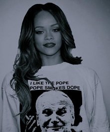 rihanna <3