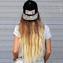 czapka i włosy mega *-*
