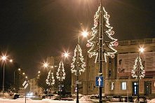 Ulice zasypane śniegiem ...świątecznie :)