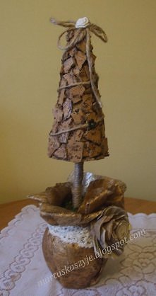 choinka z korka - moje dzieło