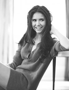 Nina Dobrev