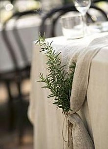 Dekoracja stołu wigilijnego