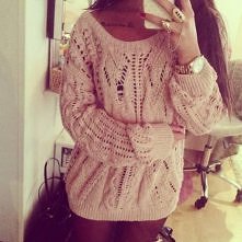 sweterek . <33
