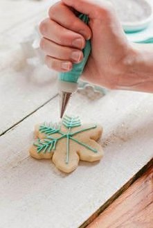 ręcznie zdobione :)