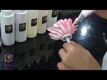 Quenary Academy Basic Piping Tutorial - How to create Cream Dahlia Flower